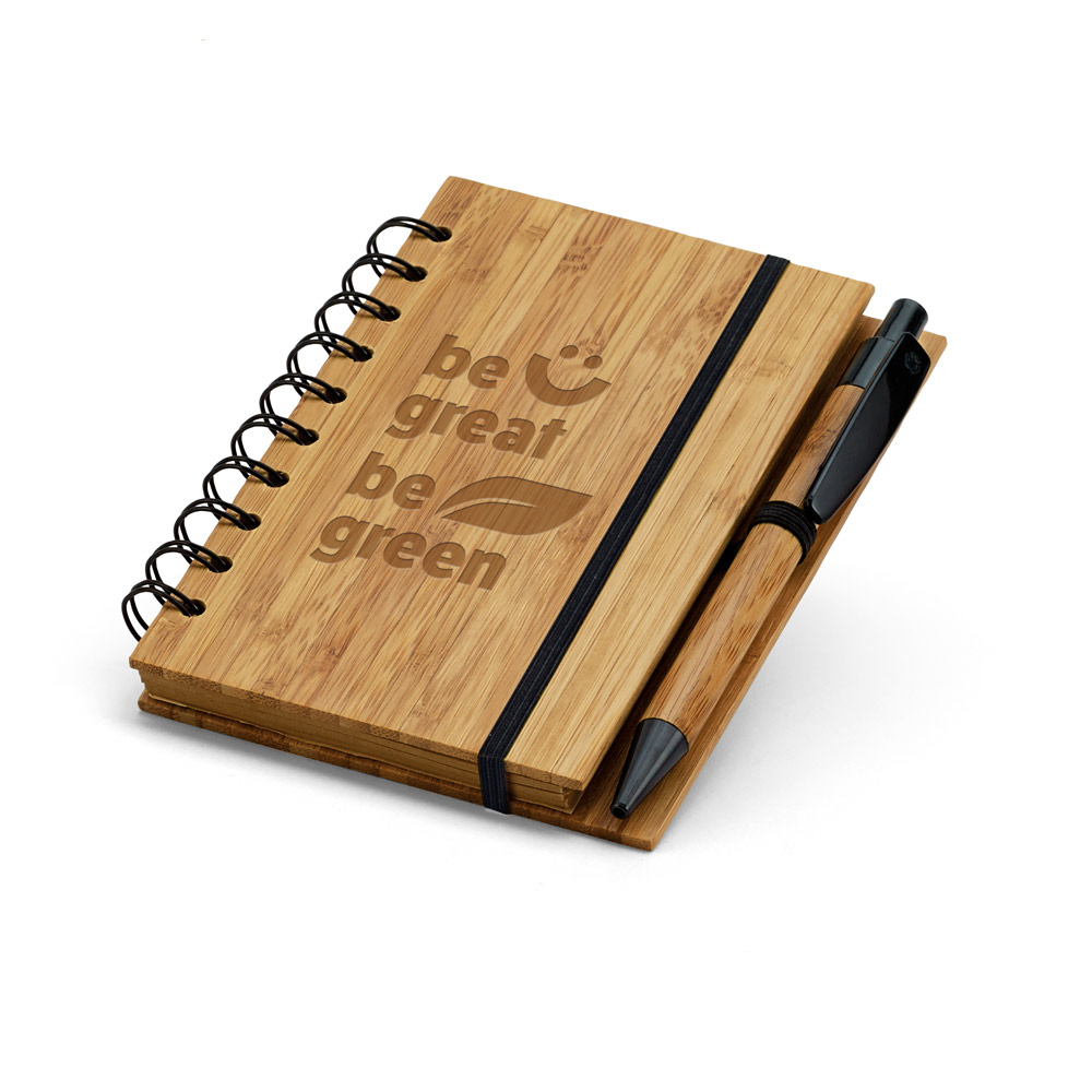 Caderno de bambu personalizado